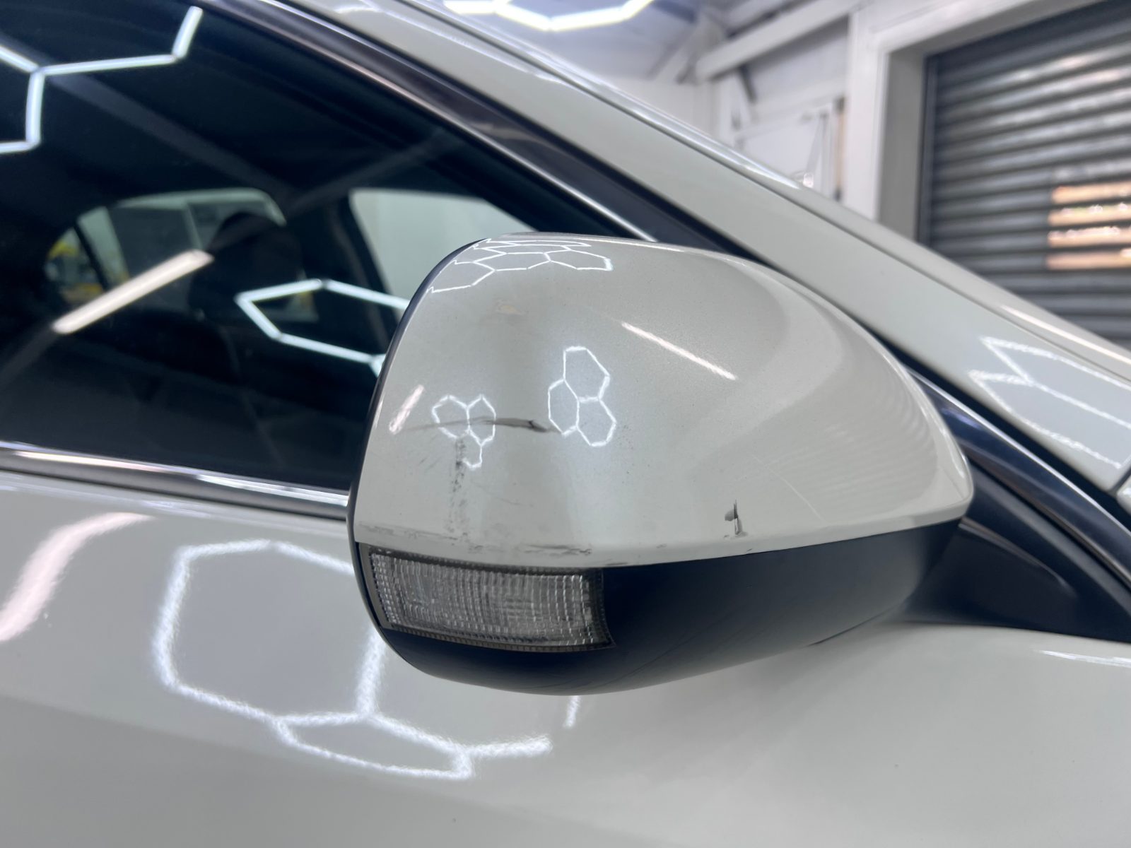 Passenger mirror